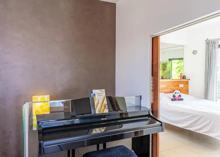 Villa Le Paradis Sur 1 *