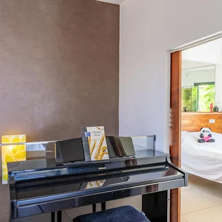 Villa Le Paradis Sur 1 *